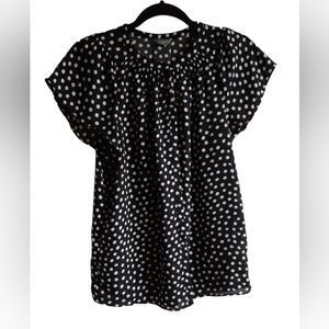 Black & white blouse